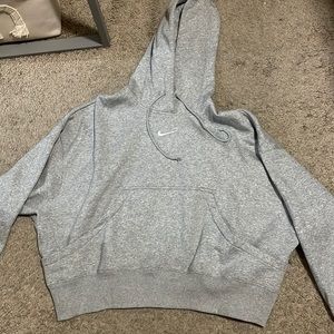 Nike oversized cropped sweatshirt